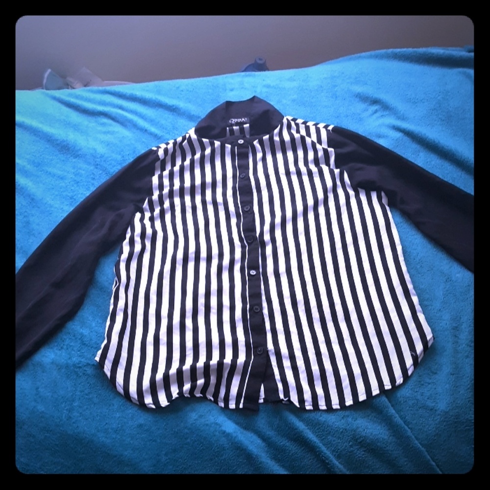 Long sleeve button down shirt